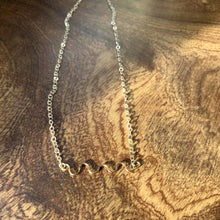 Load image into Gallery viewer, wave necklace
