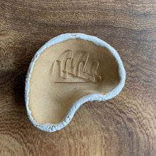 Load image into Gallery viewer, bean jewellery bowl
